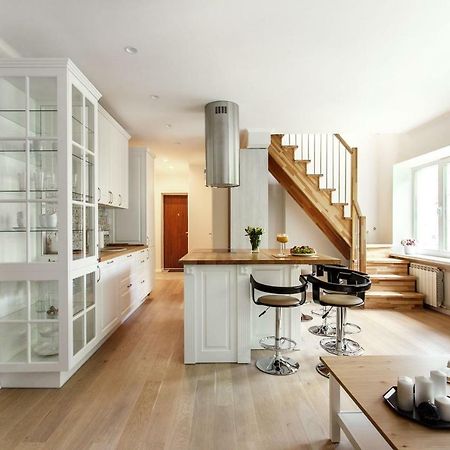 #Stayhere 3Bdr Modern & Stylish Apartment - Heart Of Old Town By Houseys Vilnius Bagian luar foto