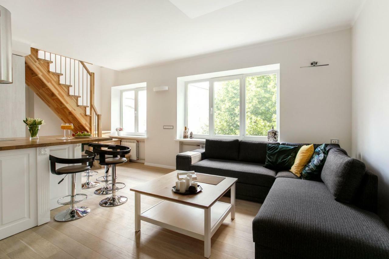 #Stayhere 3Bdr Modern & Stylish Apartment - Heart Of Old Town By Houseys Vilnius Bagian luar foto
