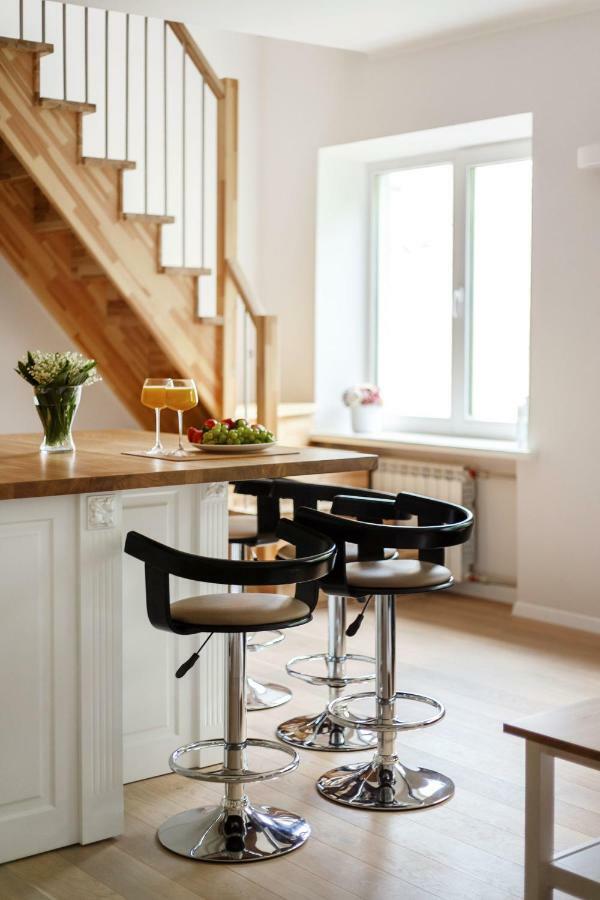 #Stayhere 3Bdr Modern & Stylish Apartment - Heart Of Old Town By Houseys Vilnius Bagian luar foto