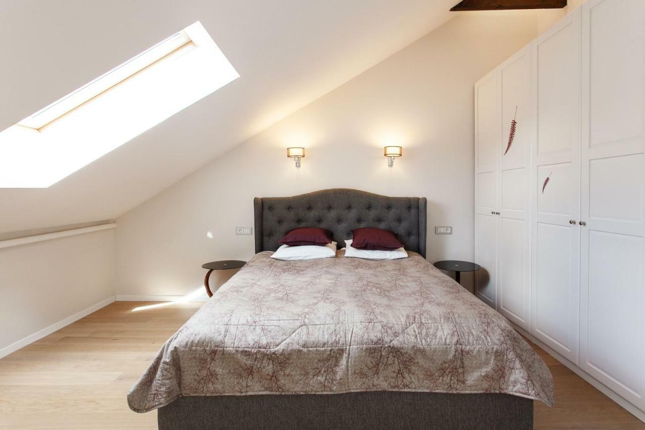 #Stayhere 3Bdr Modern & Stylish Apartment - Heart Of Old Town By Houseys Vilnius Bagian luar foto
