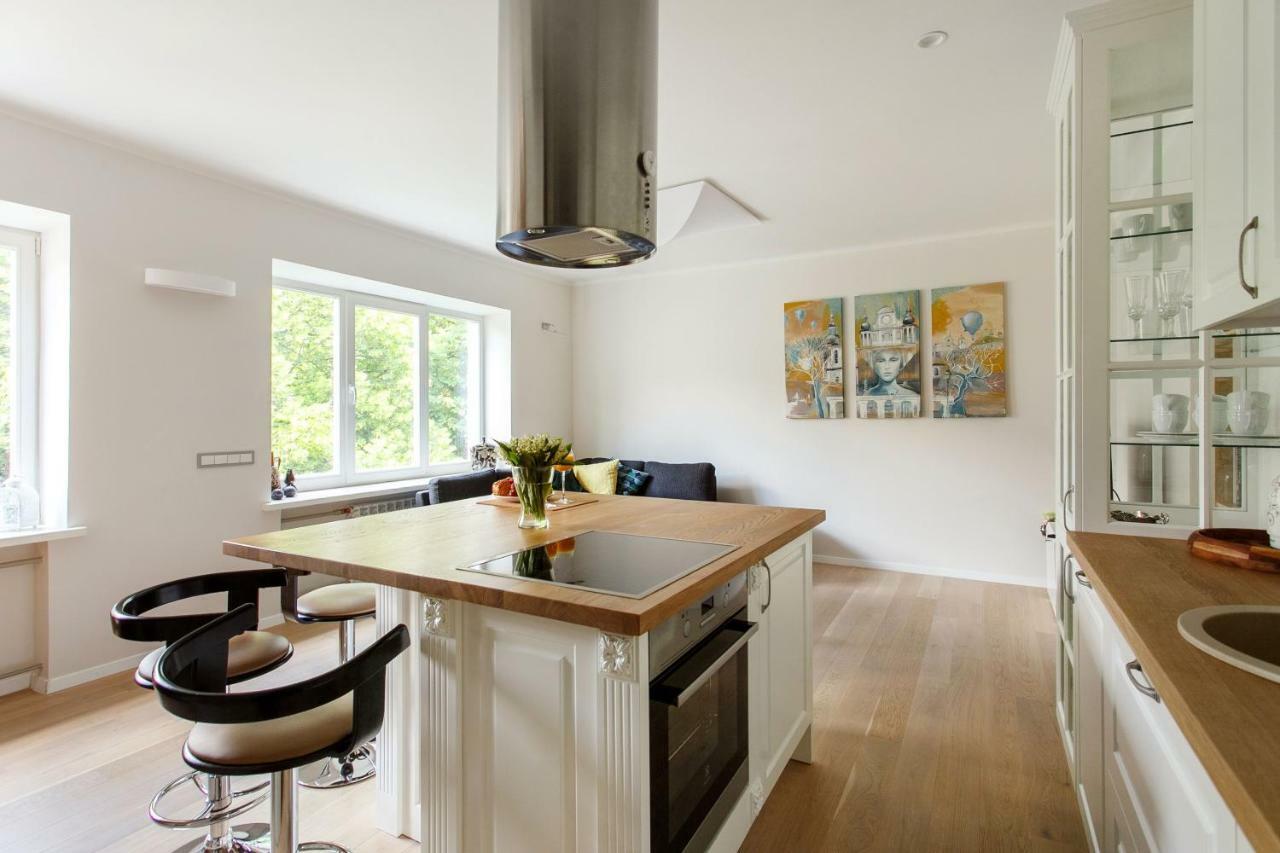 #Stayhere 3Bdr Modern & Stylish Apartment - Heart Of Old Town By Houseys Vilnius Bagian luar foto