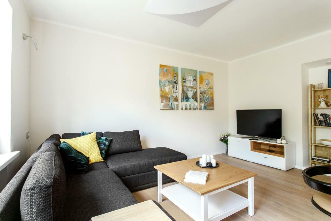 #Stayhere 3Bdr Modern & Stylish Apartment - Heart Of Old Town By Houseys Vilnius Bagian luar foto